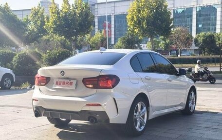 BMW 1 серия, 2021 год, 1 530 000 рублей, 5 фотография