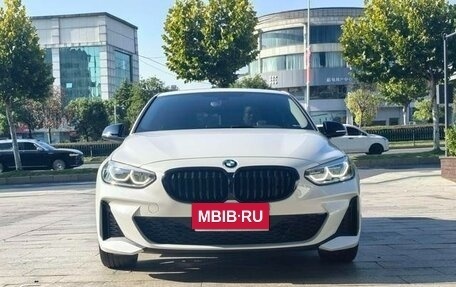 BMW 1 серия, 2021 год, 1 530 000 рублей, 3 фотография