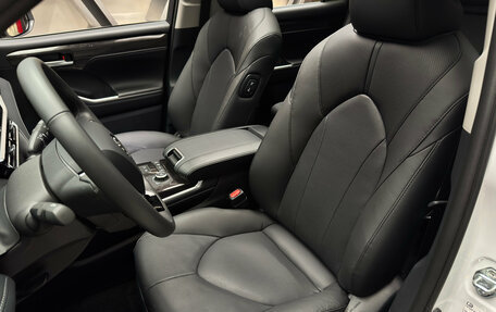 Toyota Highlander, 2025 год, 6 150 000 рублей, 10 фотография