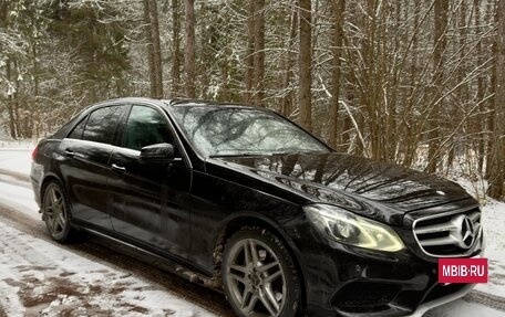 Mercedes-Benz E-Класс, 2013 год, 1 390 000 рублей, 3 фотография