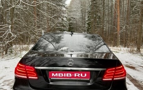 Mercedes-Benz E-Класс, 2013 год, 1 390 000 рублей, 6 фотография