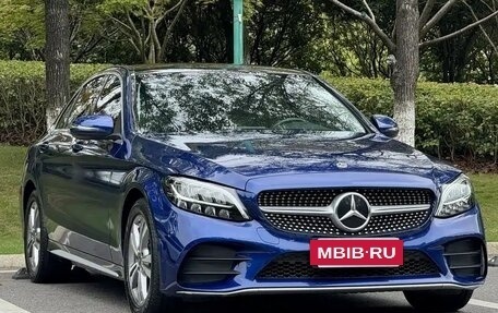 Mercedes-Benz C-Класс, 2021 год, 2 350 000 рублей, 3 фотография