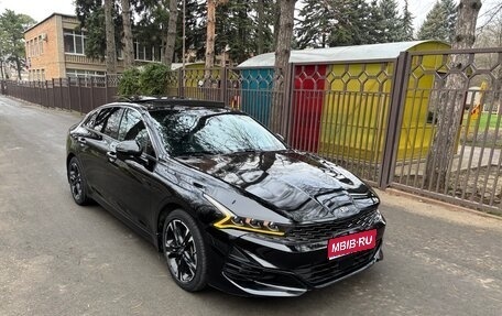 KIA K5, 2021 год, 3 100 000 рублей, 1 фотография