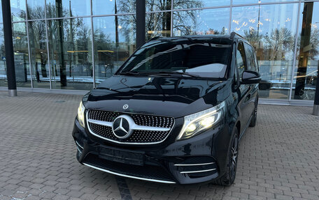 Mercedes-Benz V-Класс, 2021 год, 10 490 000 рублей, 1 фотография