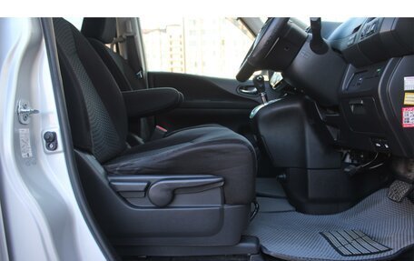 Nissan Serena IV, 2015 год, 1 430 000 рублей, 20 фотография