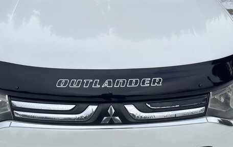 Mitsubishi Outlander III рестайлинг 3, 2012 год, 1 100 000 рублей, 22 фотография