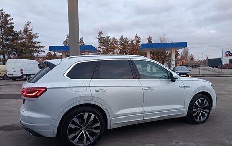 Volkswagen Touareg III, 2020 год, 4 900 000 рублей, 6 фотография