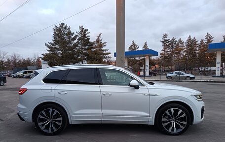 Volkswagen Touareg III, 2020 год, 4 900 000 рублей, 8 фотография