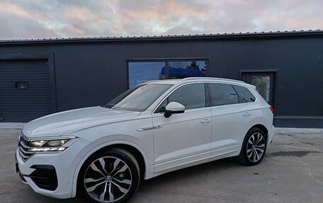 Volkswagen Touareg III, 2020 год, 4 900 000 рублей, 13 фотография