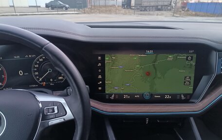 Volkswagen Touareg III, 2020 год, 4 900 000 рублей, 32 фотография