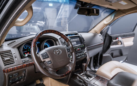 Toyota Land Cruiser 200, 2011 год, 8 000 000 рублей, 10 фотография