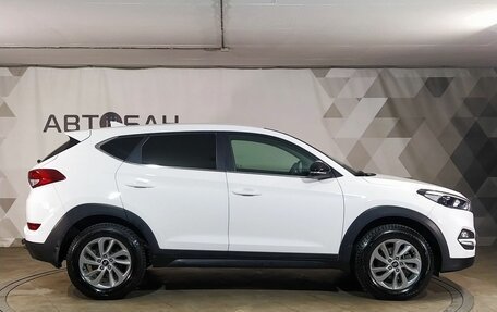 Hyundai Tucson III, 2017 год, 1 769 000 рублей, 6 фотография