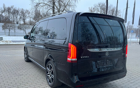 Mercedes-Benz V-Класс, 2021 год, 10 490 000 рублей, 6 фотография