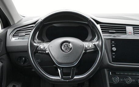 Volkswagen Tiguan II, 2017 год, 2 349 000 рублей, 8 фотография