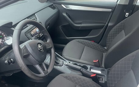 Skoda Octavia, 2017 год, 1 550 000 рублей, 11 фотография