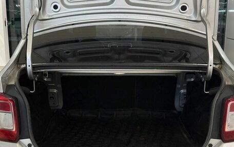 Renault Logan II, 2019 год, 1 185 000 рублей, 7 фотография