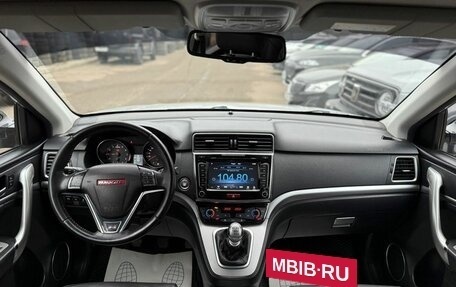 Haval H6, 2018 год, 1 330 000 рублей, 13 фотография