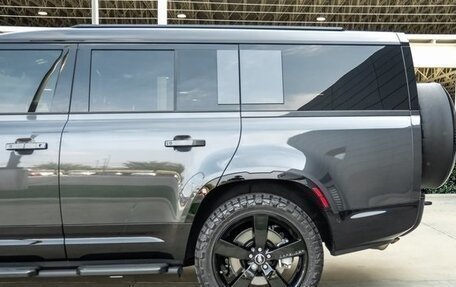 Land Rover Defender II, 2025 год, 14 556 807 рублей, 8 фотография