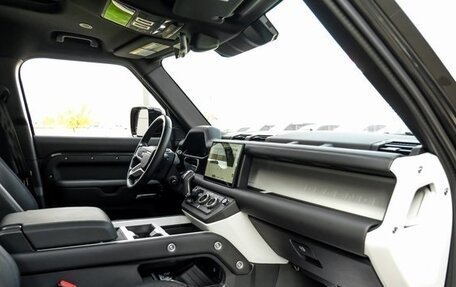 Land Rover Defender II, 2025 год, 14 556 807 рублей, 11 фотография