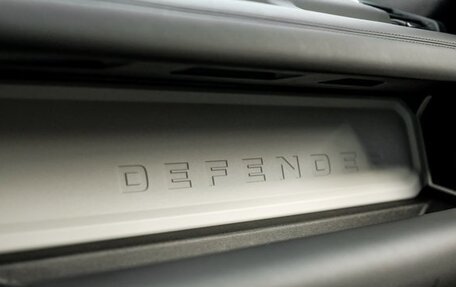 Land Rover Defender II, 2025 год, 14 556 807 рублей, 25 фотография