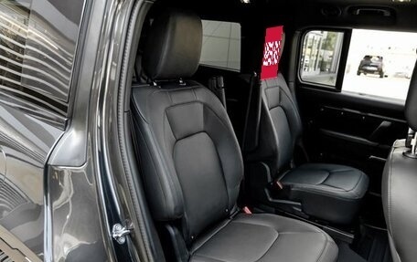 Land Rover Defender II, 2025 год, 14 556 807 рублей, 37 фотография