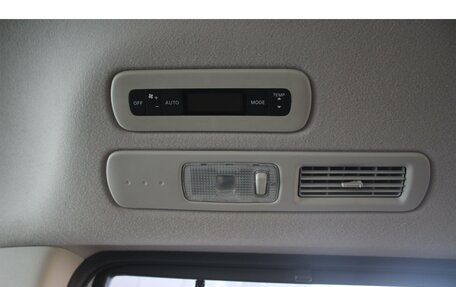 Nissan Serena IV, 2015 год, 1 430 000 рублей, 30 фотография