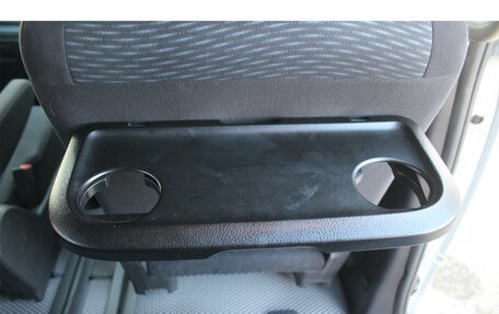 Nissan Serena IV, 2015 год, 1 430 000 рублей, 28 фотография