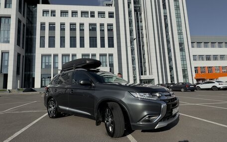 Mitsubishi Outlander III рестайлинг 3, 2016 год, 1 600 000 рублей, 1 фотография
