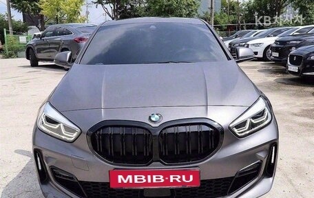 BMW 1 серия, 2021 год, 2 399 000 рублей, 1 фотография