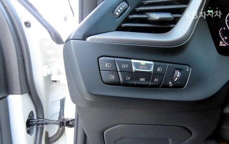 BMW 1 серия, 2021 год, 2 516 000 рублей, 12 фотография