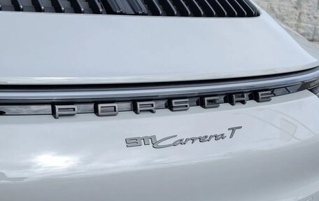 Porsche 911, 2023 год, 18 995 880 рублей, 33 фотография