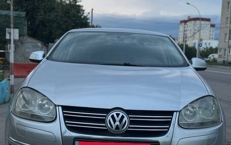 Volkswagen Jetta VI, 2008 год, 420 000 рублей, 2 фотография