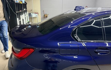 BMW 3 серия, 2019 год, 3 600 000 рублей, 15 фотография