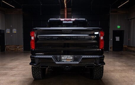 Chevrolet Silverado, 2025 год, 10 381 417 рублей, 6 фотография