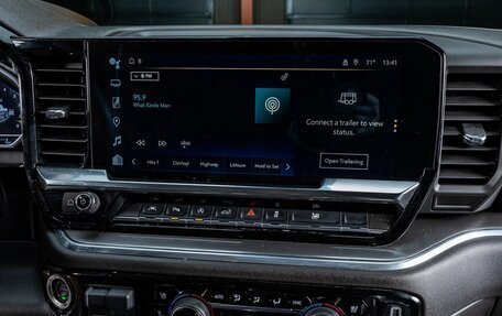 Chevrolet Silverado, 2025 год, 10 381 417 рублей, 22 фотография