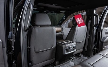 Chevrolet Silverado, 2025 год, 10 381 417 рублей, 32 фотография