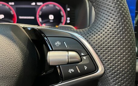 Skoda Karoq I, 2025 год, 4 500 000 рублей, 18 фотография