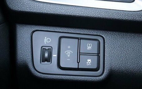 Hyundai Solaris II рестайлинг, 2018 год, 1 590 000 рублей, 10 фотография