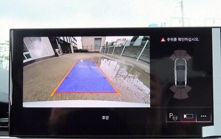 Audi A4, 2022 год, 2 884 000 рублей, 13 фотография