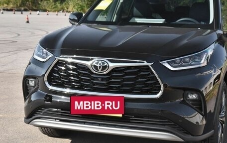 Toyota Highlander, 2025 год, 5 890 000 рублей, 9 фотография