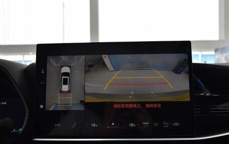 Toyota Highlander, 2025 год, 5 890 000 рублей, 33 фотография