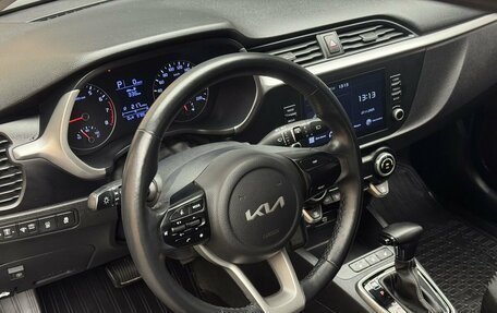KIA Rio IV, 2022 год, 1 499 000 рублей, 10 фотография