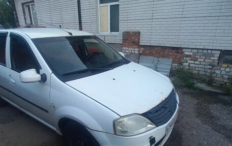 Renault Logan I, 2013 год, 235 000 рублей, 3 фотография