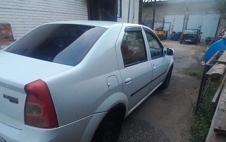 Renault Logan I, 2013 год, 235 000 рублей, 2 фотография