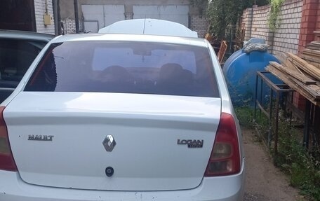 Renault Logan I, 2013 год, 235 000 рублей, 5 фотография