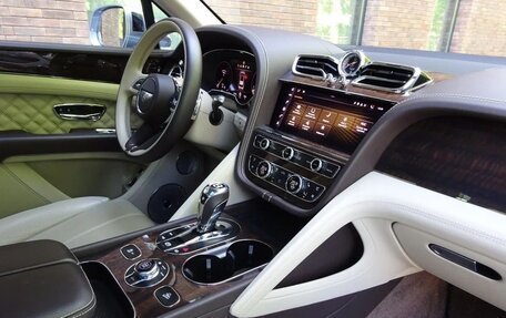 Bentley Bentayga I, 2020 год, 20 300 000 рублей, 7 фотография