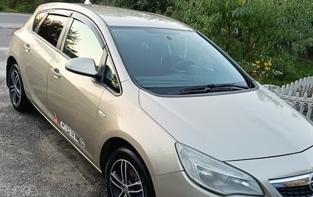 Opel Astra J, 2011 год, 550 000 рублей, 3 фотография
