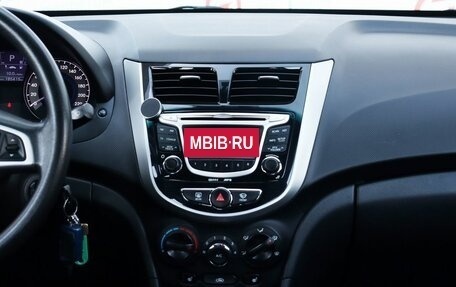 Hyundai Solaris II рестайлинг, 2012 год, 930 000 рублей, 11 фотография