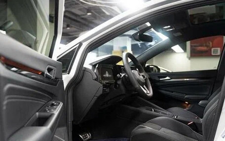 Volkswagen Golf VIII, 2022 год, 1 420 000 рублей, 7 фотография