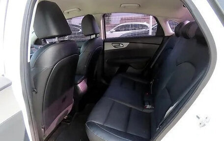 KIA K3, 2021 год, 16 фотография